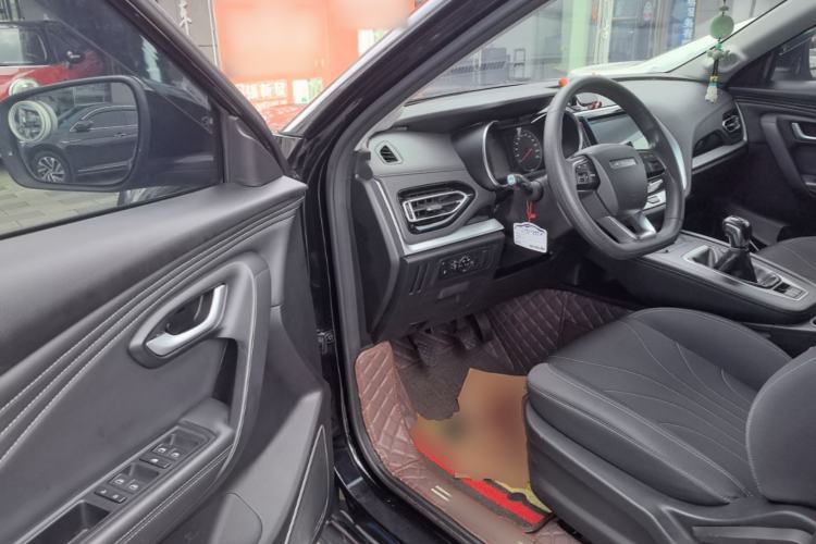Used JETOUR X70M 2021 1.5T Manual Urban Partner Model 5 Seats Driver Seat