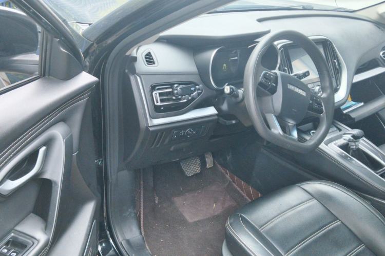 Used JETOUR X70M 2021 1.5T DCT Luxury Partner Model 5 Seats Driver Seat