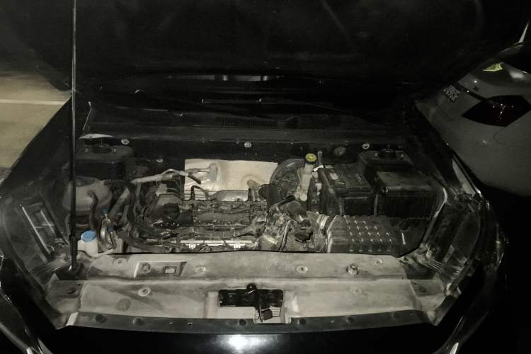 Used JETOUR X70M 2021 1.5T Manual Urban Partner 7-Seater Engine Bay