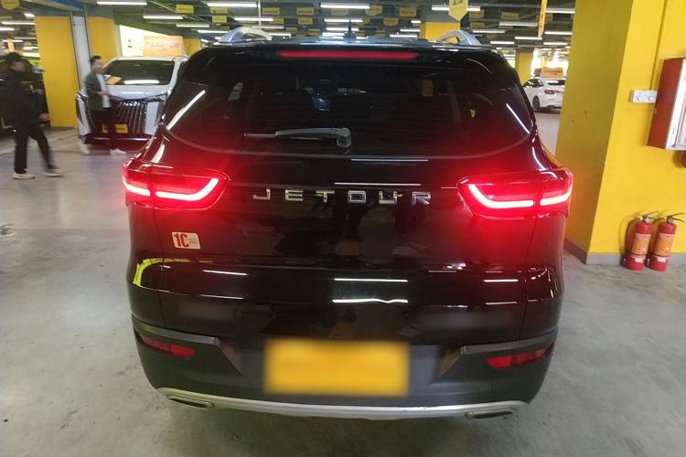 Used JETOUR X70M 2021 1.5T DCT Luxury Partner Model 7 Seats Exterior 4