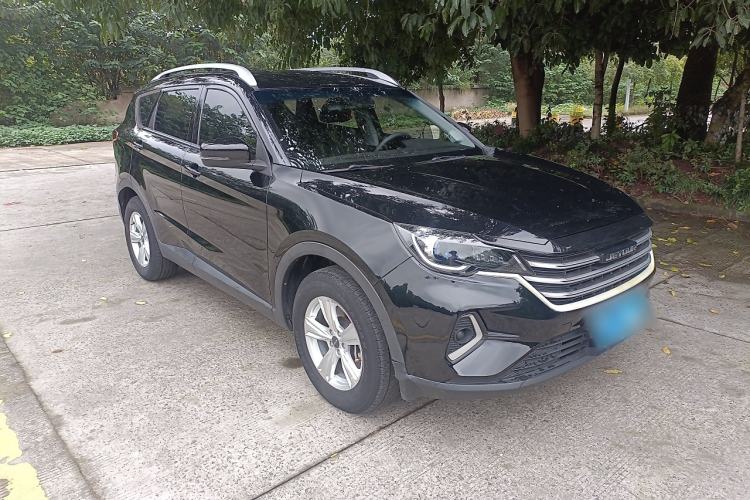 Used JETOUR X70M 2021 1.5T Manual Urban Partner 7-Seater Front Right 45 Deg