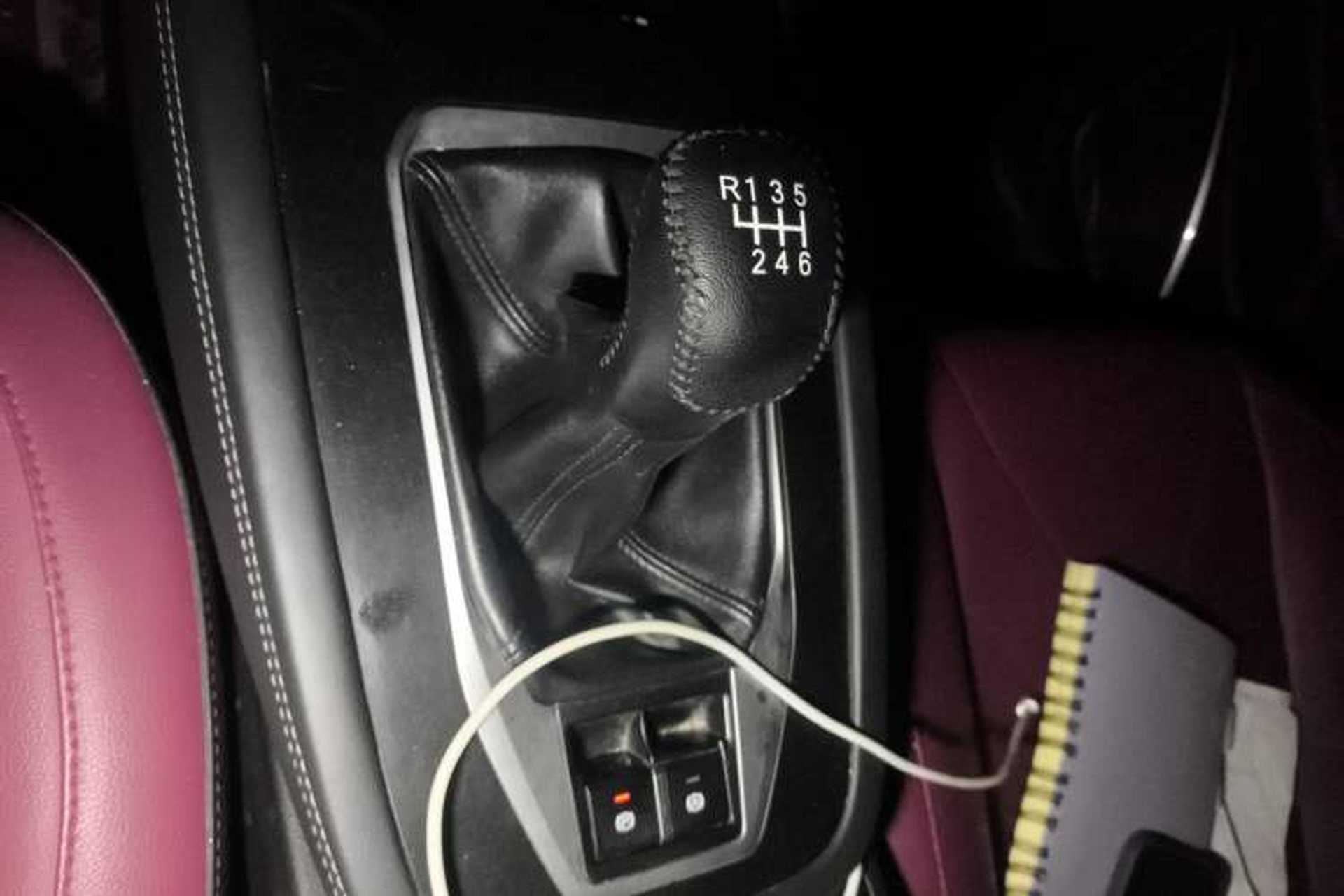Used JETOUR X70M 2021 1.5T Manual Urban Partner 7-Seater Gear Lever