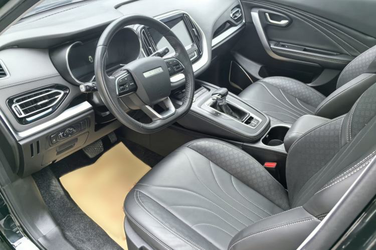 Used JETOUR X70M 2021 1.5T DCT Prestige Partner 7-Seater Interior 2
