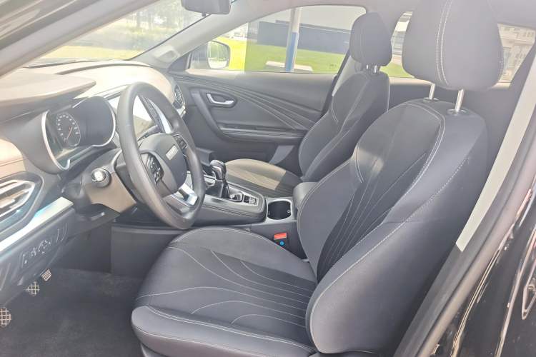 Used JETOUR X70M 2021 1.5T Manual Urban Partner Model 5 Seats Left Front Seat