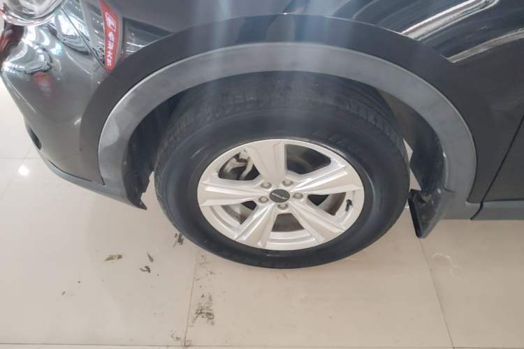 Used JETOUR X70M 2021 1.5T Manual Urban Partner Model 5 Seats Left Front Wheel Hub