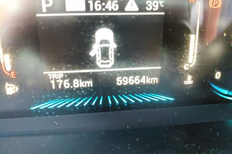 Used JETOUR X70M 2021 1.5T DCT Luxury Partner Model 5 Seats Odometer Close Up