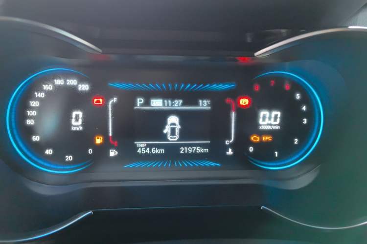 Used JETOUR X70M 2021 1.5T DCT Prestige Partner 7-Seater Odometer Close Up