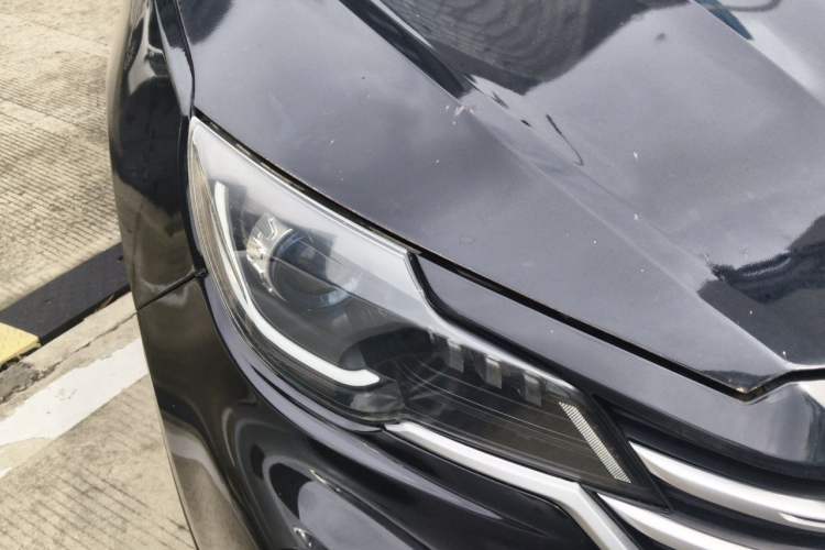 Used JETOUR X70M 2021 1.5T DCT Luxury Partner Model 5 Seats Right Front Headlight