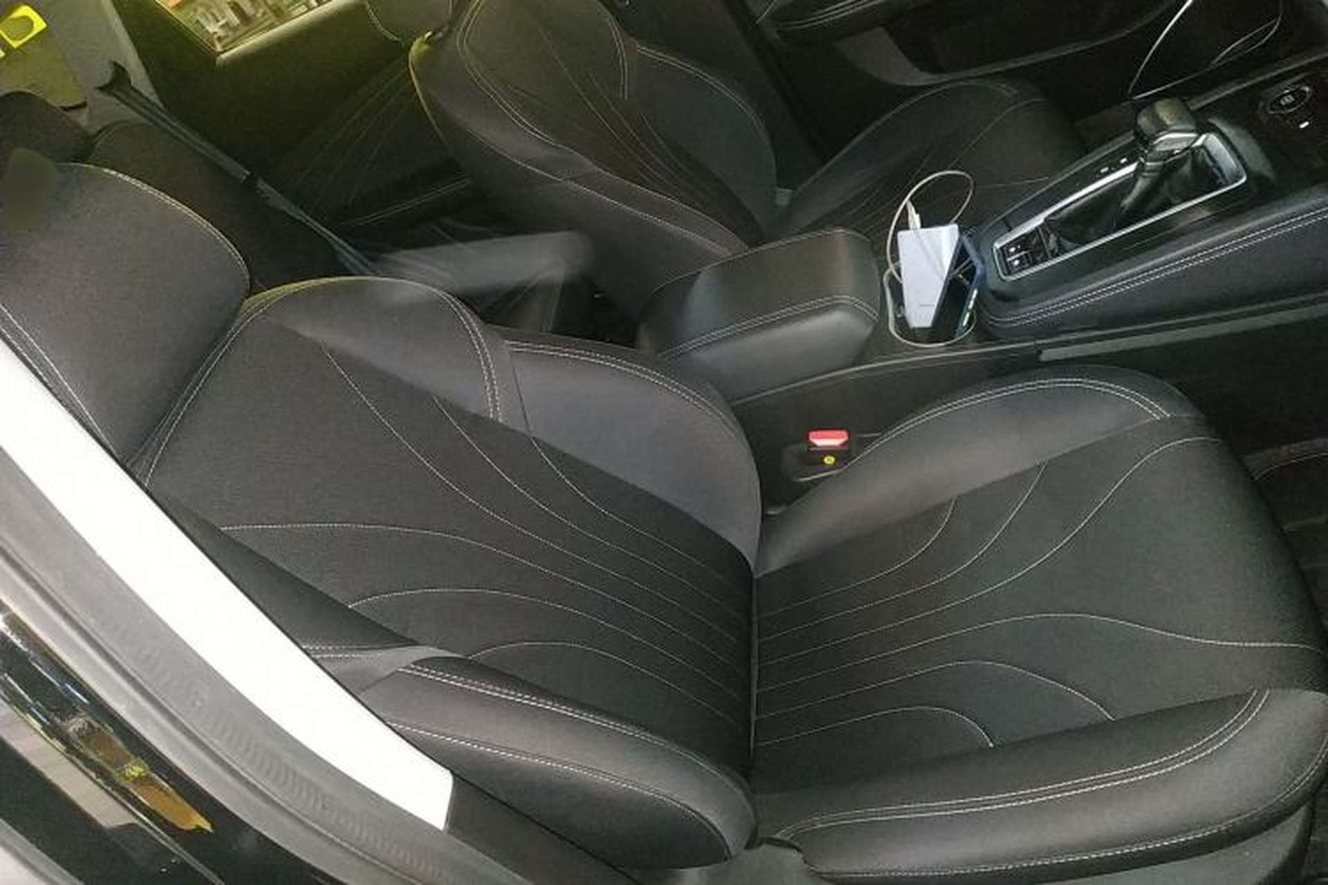 Used JETOUR X70M 2021 1.5T DCT Luxury Partner Model 7 Seats Right Front Seat