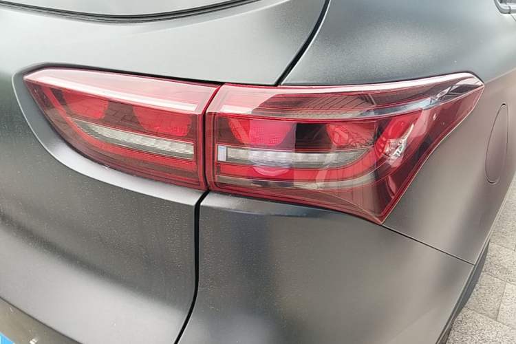 Used JETOUR X70M 2021 1.5T DCT Luxury Partner Model 5 Seats Right Rear Taillight