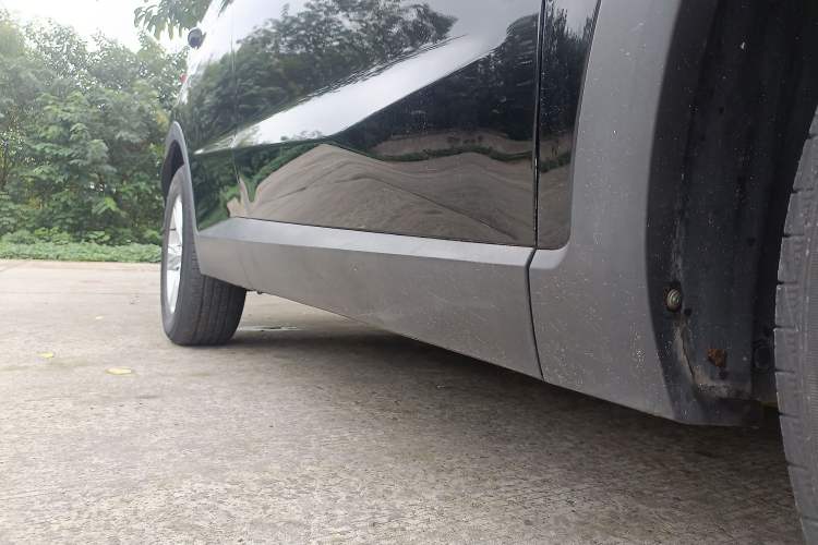 Used JETOUR X70M 2021 1.5T Manual Urban Partner 7-Seater Right Side Sill