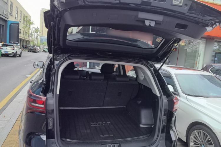 Used JETOUR X70M 2021 1.5T Manual Urban Partner Model 5 Seats Trunk