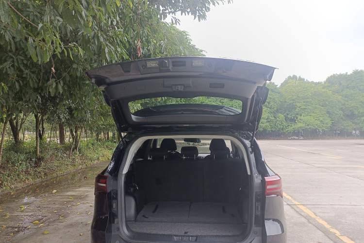 Used JETOUR X70M 2021 1.5T Manual Urban Partner 7-Seater Trunk