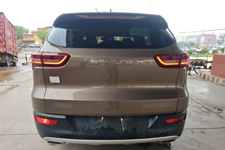 Used JETOUR X70M 2021 1.5T Manual Urban Partner 7-Seater Exterior 4