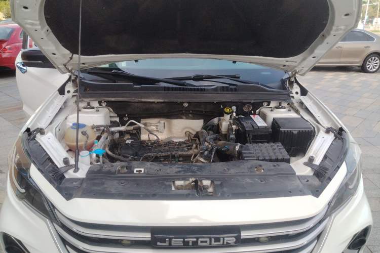 Used JETOUR X70M 2021 1.5T DCT Luxury Partner Model 5 Seats Engine Bay