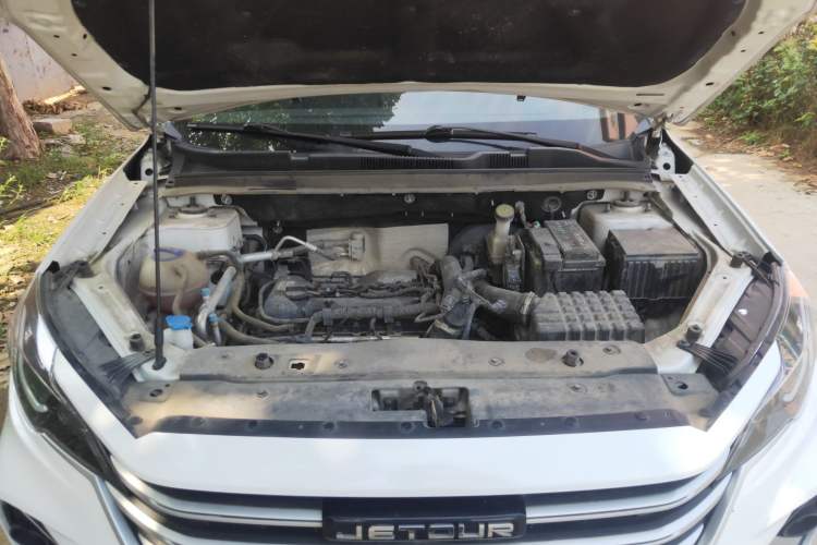 Used JETOUR X70M 2021 1.5T DCT Luxury Partner Model 5 Seats Engine Bay