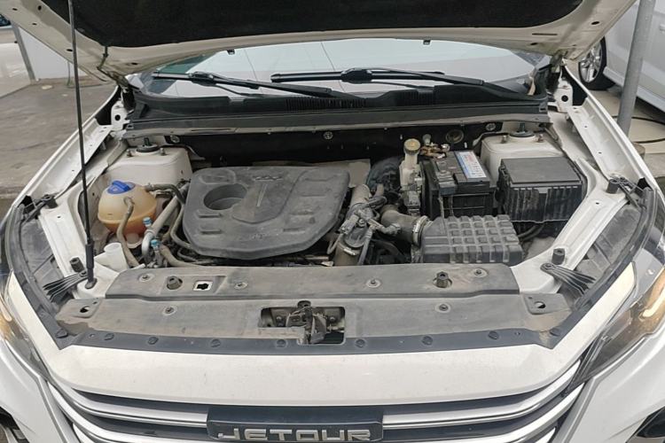 Used JETOUR X70M 2021 1.5T DCT Prestige Partner Model 5 Seats Engine Bay