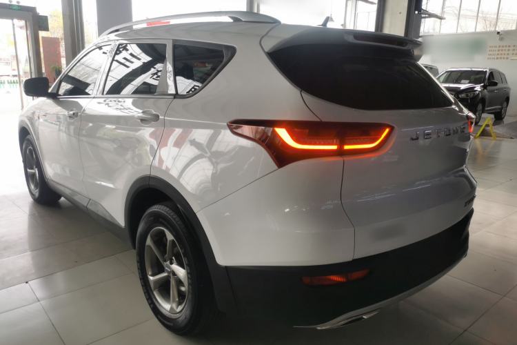 Used JETOUR X70M 2021 1.5T Manual Urban Partner 7-Seater Exterior 2