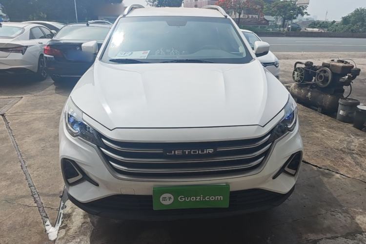 Used JETOUR X70M 2021 1.5T DCT Luxury Partner Model 7 Seats Front