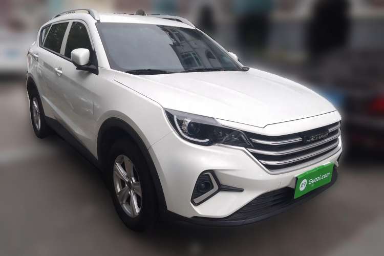 Used JETOUR X70M 2021 1.5T Manual Urban Partner 7-Seater Front Right 45 Deg