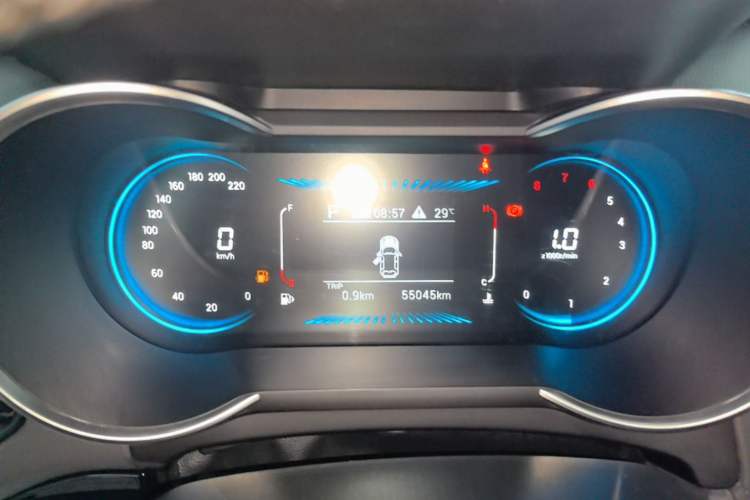 Used JETOUR X70M 2021 1.5T DCT Prestige Partner Model 5 Seats Instrument Cluster