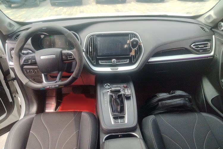 Used JETOUR X70M 2021 1.5T DCT Luxury Partner Model 5 Seats Interior 2