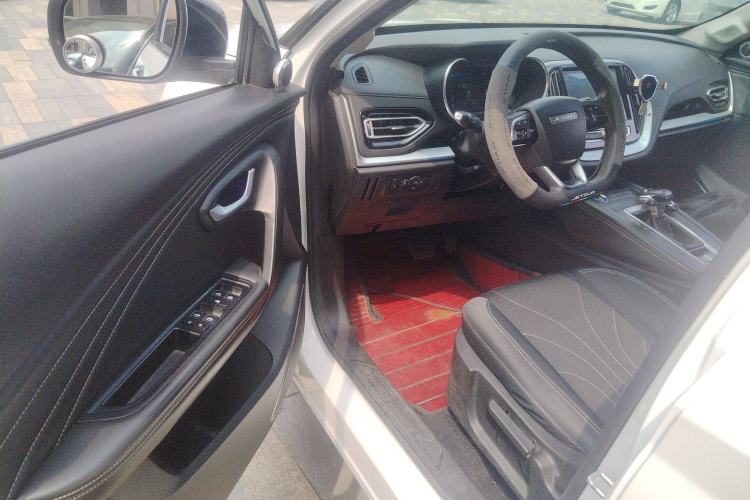 Used JETOUR X70M 2021 1.5T DCT Luxury Partner Model 5 Seats Interior 3