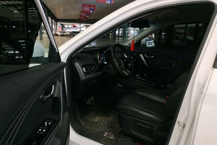 Used JETOUR X70M 2021 1.5T DCT Prestige Partner Model 5 Seats Interior 3
