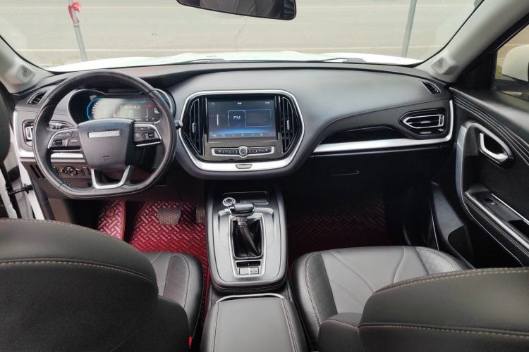 Used JETOUR X70M 2021 1.5T DCT Prestige Partner Model 5 Seats Interior 3