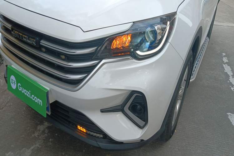 Used JETOUR X70M 2021 1.5T Manual Urban Partner Model 5 Seats Left Front Headlight