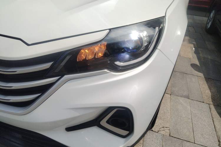 Used JETOUR X70M 2021 1.5T DCT Luxury Partner Model 5 Seats Left Front Headlight