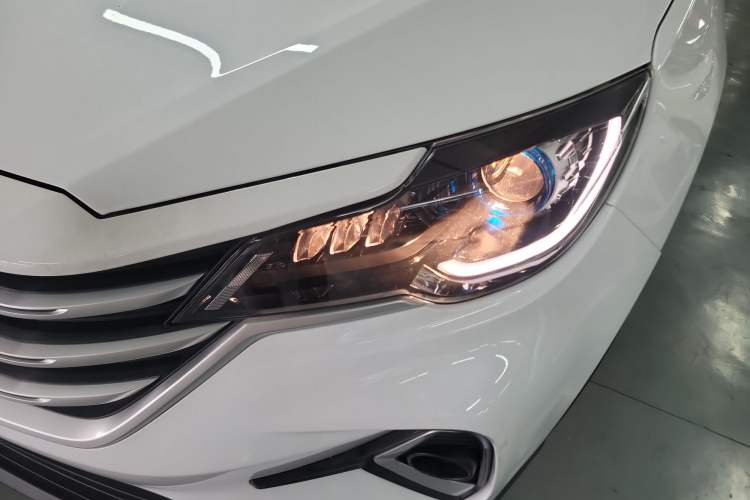 Used JETOUR X70M 2021 1.5T Manual Urban Partner Model 5 Seats Left Front Headlight