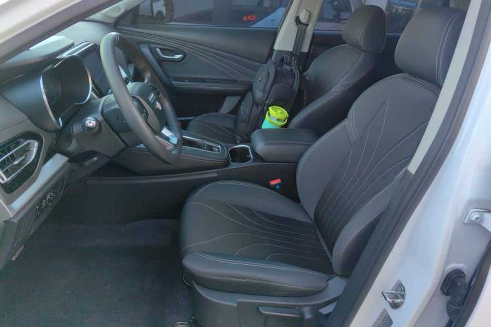 Used JETOUR X70M 2021 1.5T DCT Luxury Partner Model 7 Seats Left Front Seat