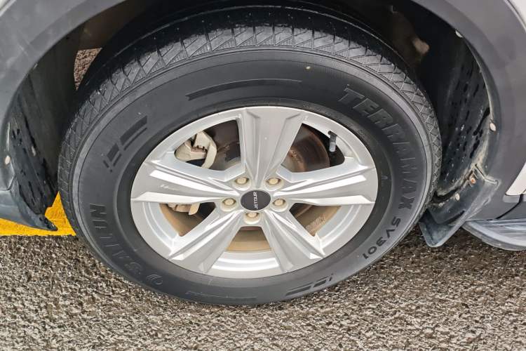 Used JETOUR X70M 2021 1.5T Manual Urban Partner Model 5 Seats Left Front Wheel Hub