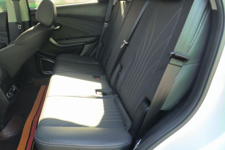 Used JETOUR X70M 2021 1.5T DCT Prestige Partner Model 5 Seats Left Rear Seat