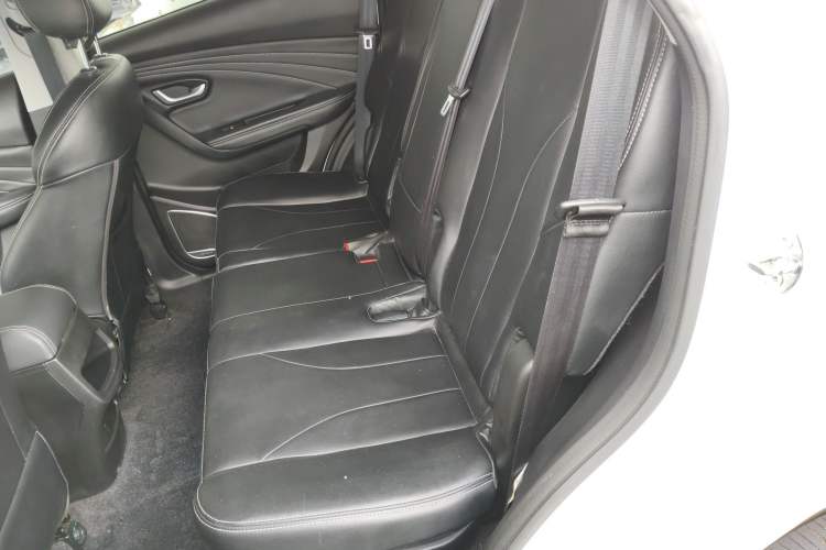 Used JETOUR X70M 2021 1.5T Manual Urban Partner Model 5 Seats Left Rear Seat