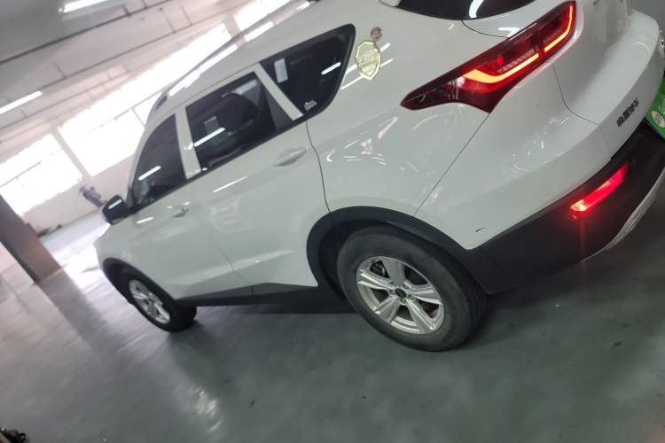 Used JETOUR X70M 2021 1.5T Manual Urban Partner Model 5 Seats Left Side