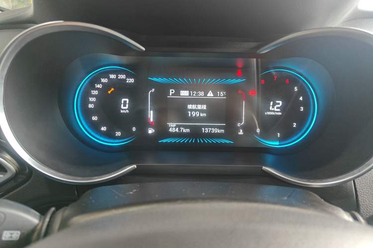 Used JETOUR X70M 2021 1.5T DCT Luxury Partner Model 5 Seats Odometer Close Up
