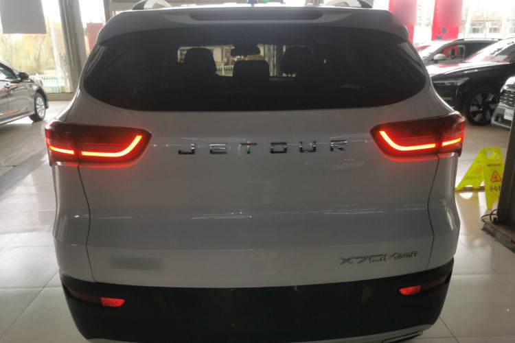 Used JETOUR X70M 2021 1.5T Manual Urban Partner 7-Seater Rear