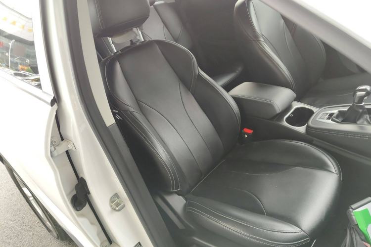Used JETOUR X70M 2021 1.5T Manual Urban Partner Model 5 Seats Right Front Seat