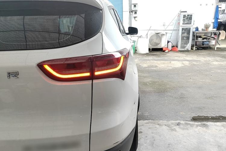 Used JETOUR X70M 2021 1.5T DCT Prestige Partner Model 5 Seats Right Rear Taillight