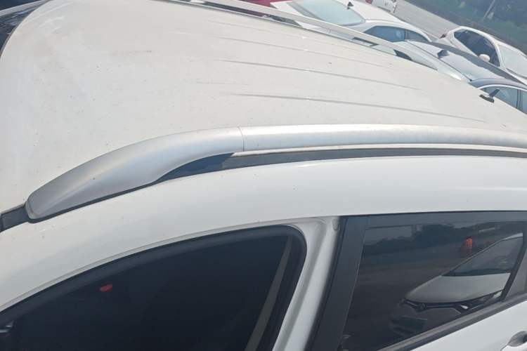 Used JETOUR X70M 2021 1.5T DCT Luxury Partner Model 7 Seats Roof