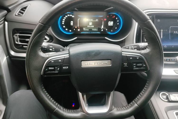 Used JETOUR X70M 2021 1.5T DCT Prestige Partner Model 5 Seats Steering Wheel