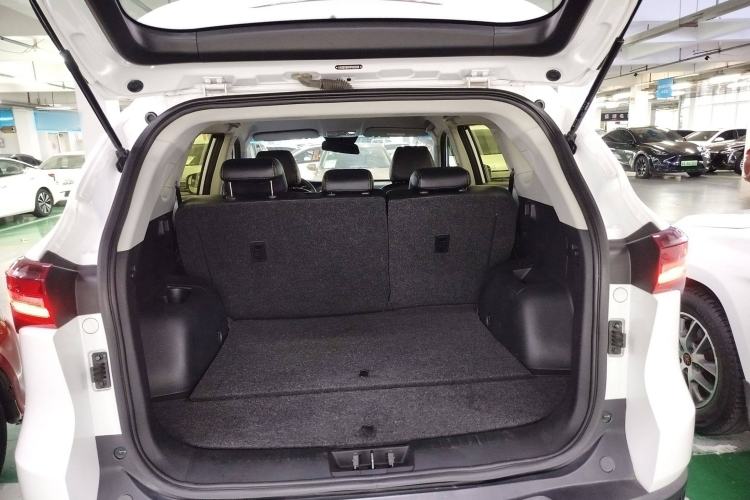 Used JETOUR X70M 2021 1.5T Manual Urban Partner Model 5 Seats Trunk