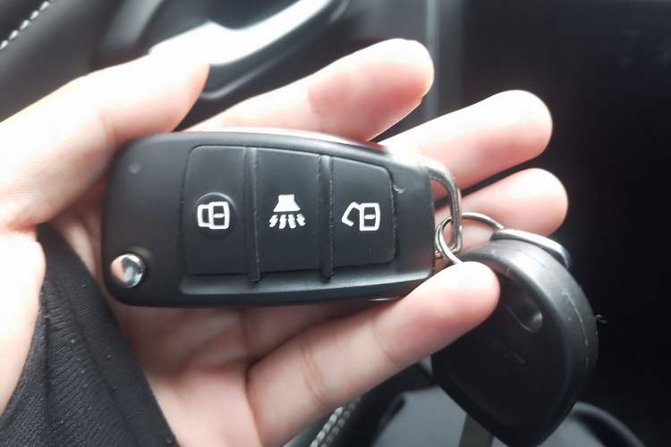 Used JETOUR X70M 2021 1.5T Manual Urban Partner 7-Seater Vehicle Key