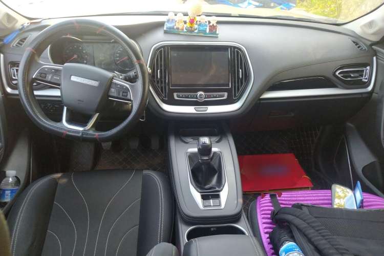 Used JETOUR X70M 2022 1.5T Manual Advanced Partner Version 5 Seats Center Console