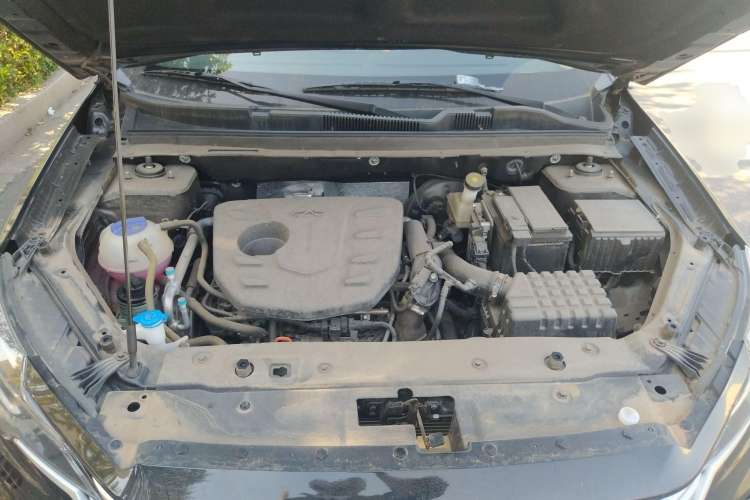 Used JETOUR X70M 2022 1.5T Manual Advanced Partner Version 5 Seats Engine Bay