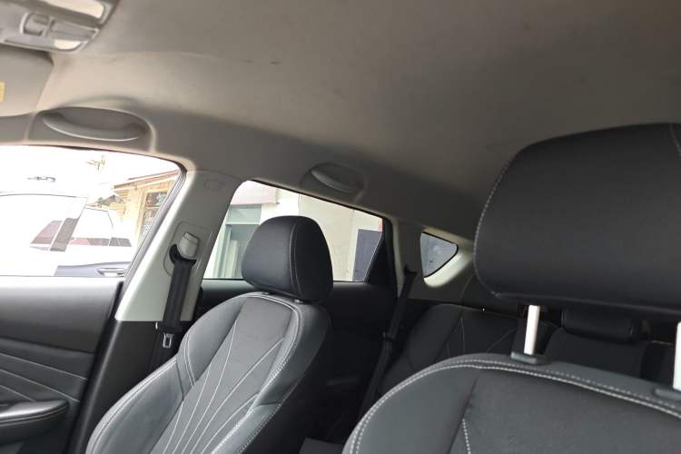 Used JETOUR X70M 2022 1.5T Manual Advanced Partner 7-Seater Headliner