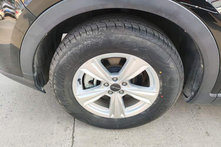 Used JETOUR X70M 2022 1.5T Manual Advanced Partner Version 5 Seats Left Front Wheel Hub