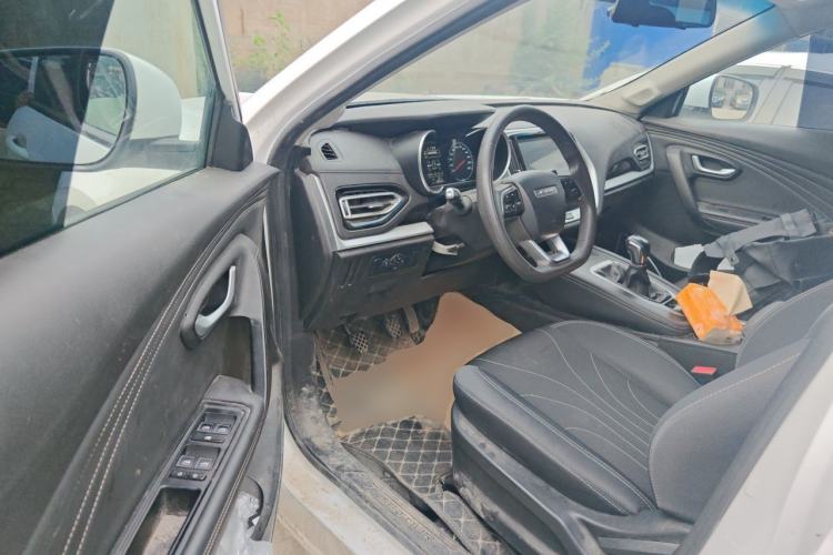 Used JETOUR X70M 2022 1.5T Manual Advanced Partner 7-Seater Driver Seat